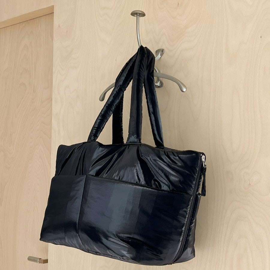 【予約】wide bag - glossy black