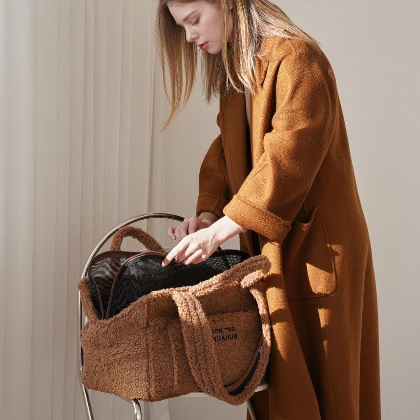 【予約】Teddy Shearing Boucle Bag(キャメル)