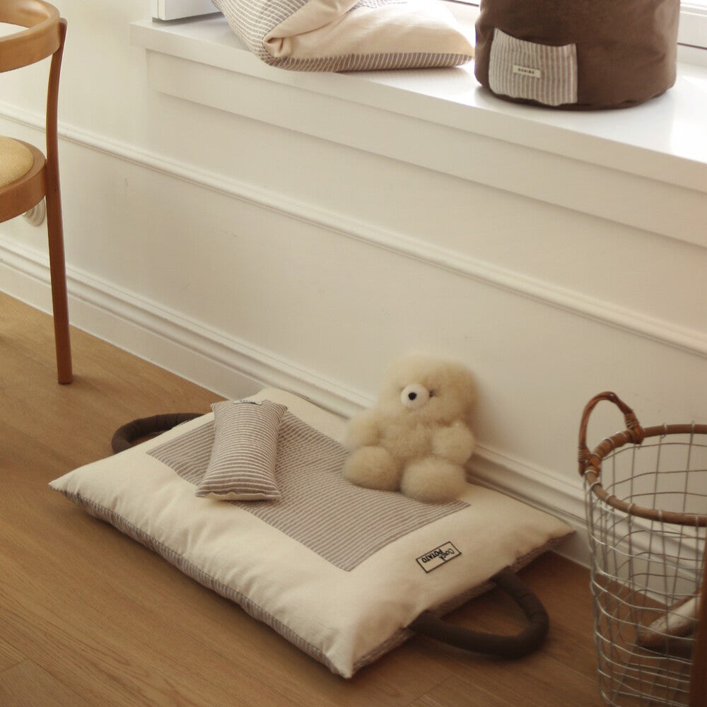 【予約】Mini Square Pillow