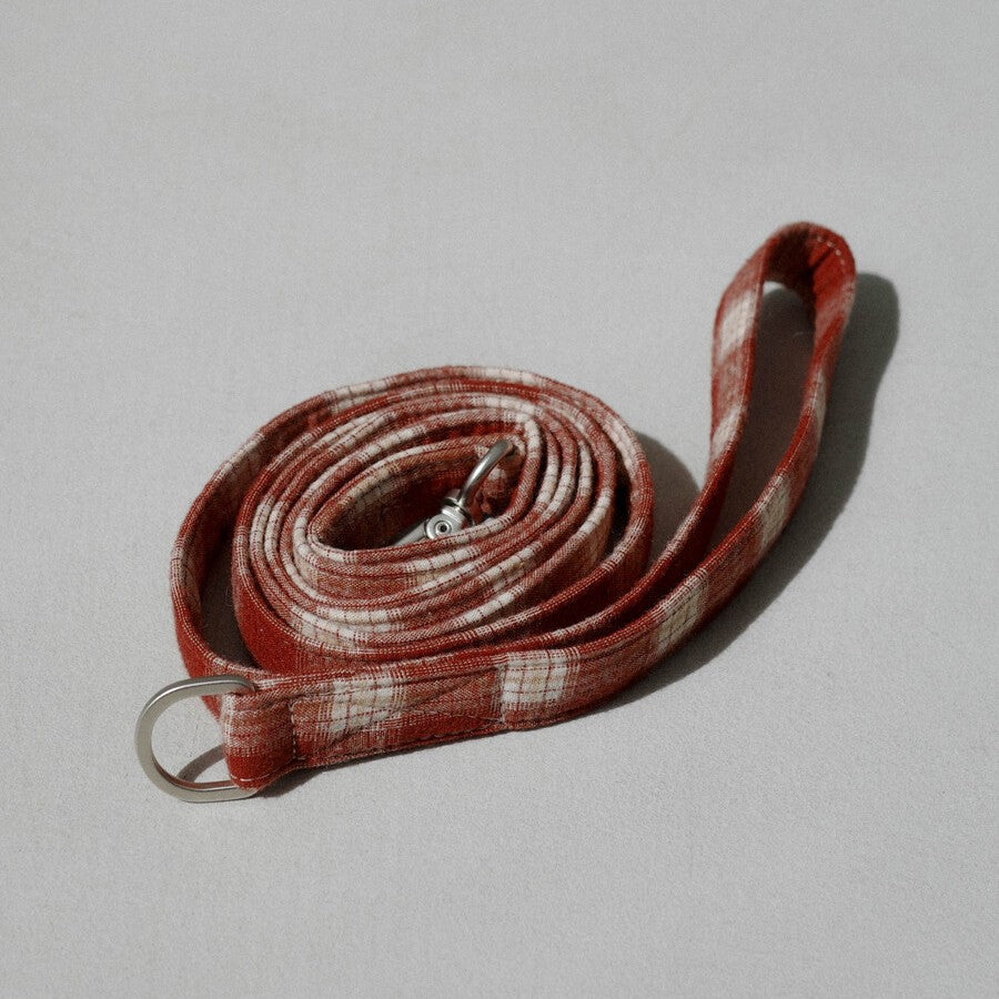capeness no.11 leash _ Brick Red｜PAW SELECT（パウセレクト） – OHDIBS
