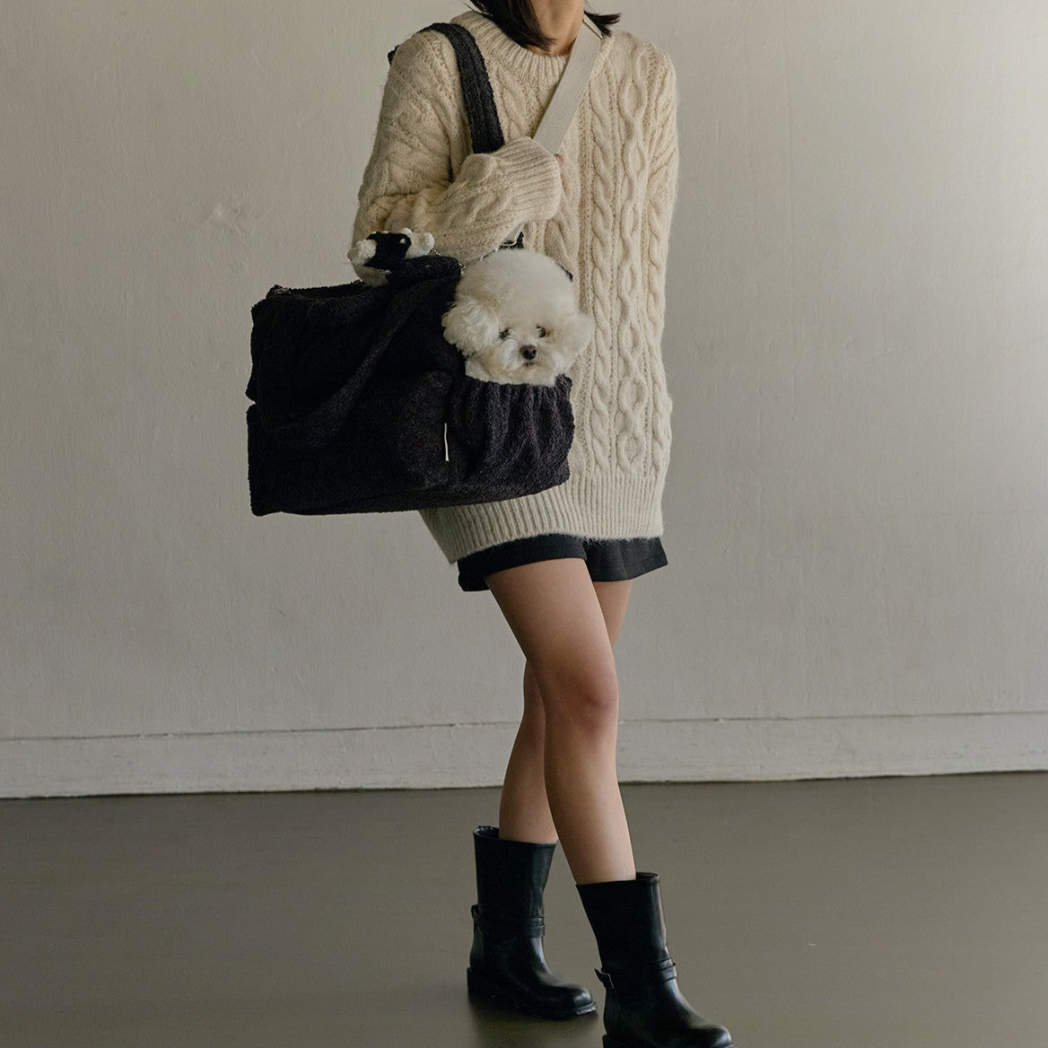 【予約】Mou Petbag Boucle edition （クッション＋ショルダーパット付属）