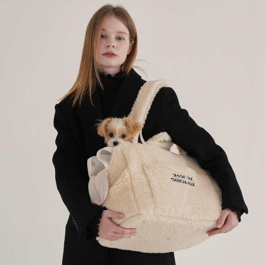 【予約】Teddy Shearing Boucle Bag（クリーム）