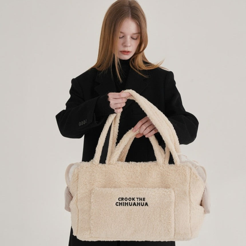 【予約】Teddy Shearing Boucle Bag（クリーム）