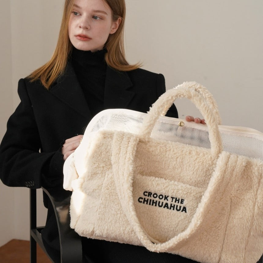 【予約】Teddy Shearing Boucle Bag（クリーム）