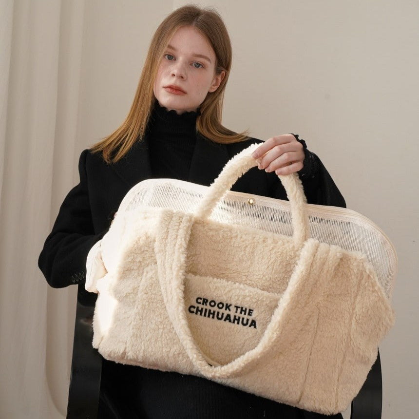 【予約】Teddy Shearing Boucle Bag（クリーム）
