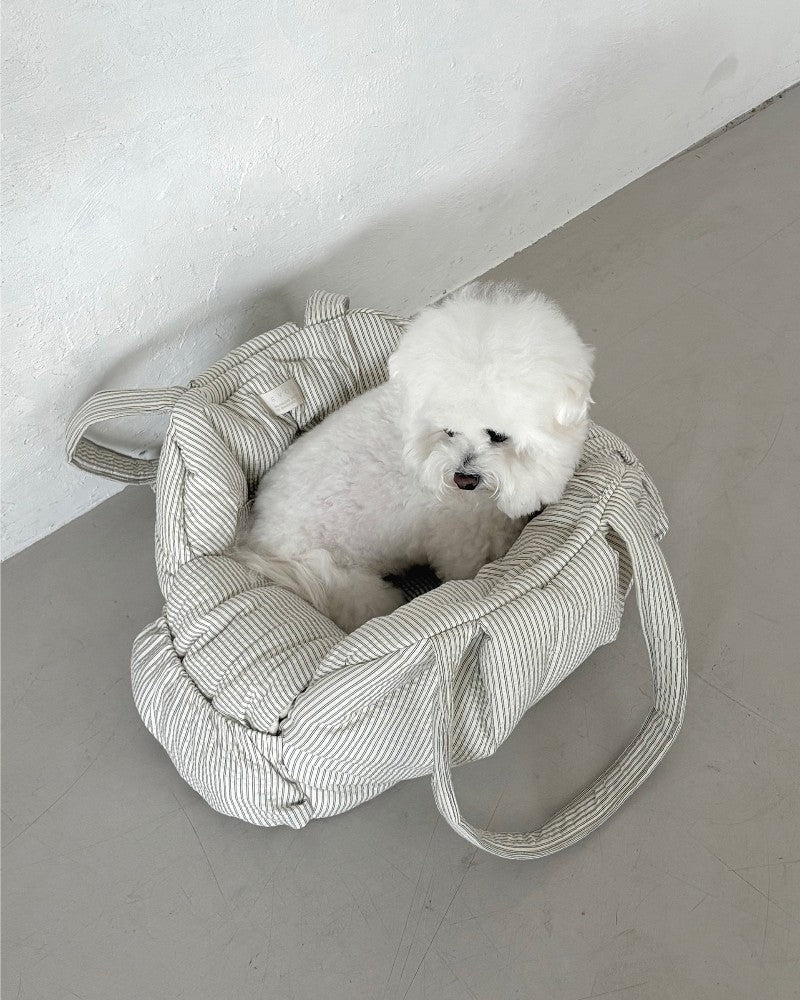 韓国発EYOU】Hug Bag ストライプ柄｜犬用キャリーバッグ｜PAW SELECT