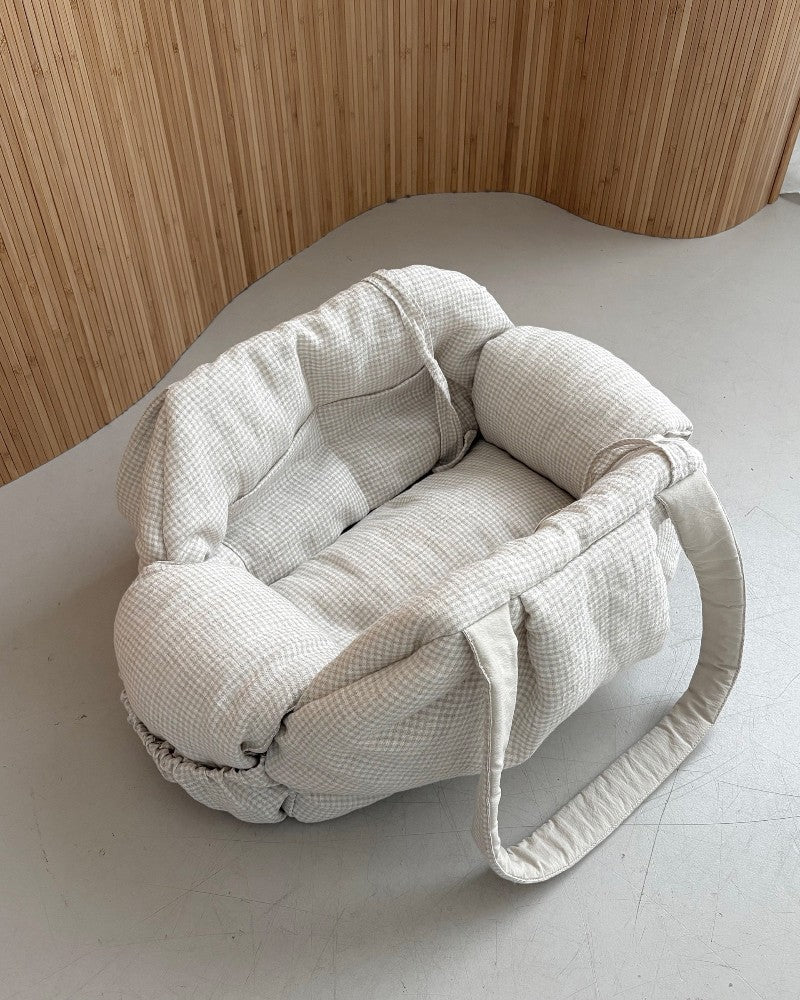【予約】EYOU Hug bag｜犬用キャリーバッグ
