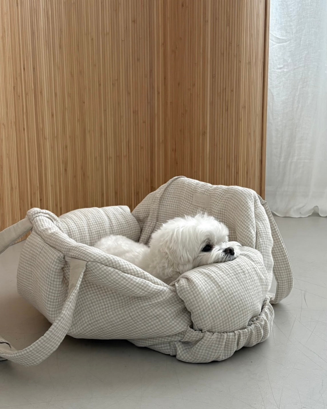 韓国発EYOU】Hug Bag ストライプ柄｜犬用キャリーバッグ｜PAW SELECT