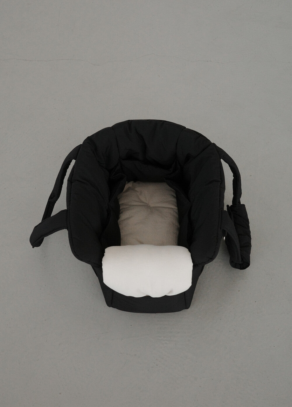 【予約】DAY CARRY BAG (black)