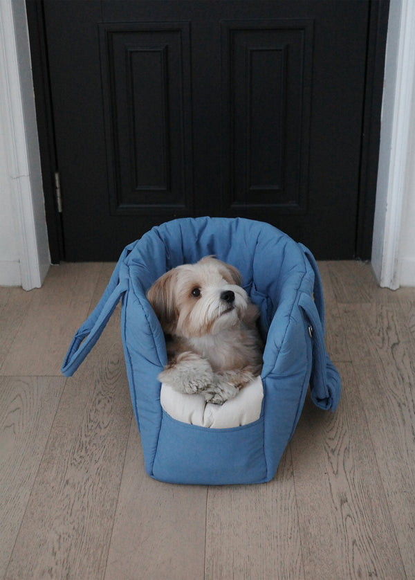【予約】 DAY CARRY BAG (pale blue)｜犬用キャリーバッグ