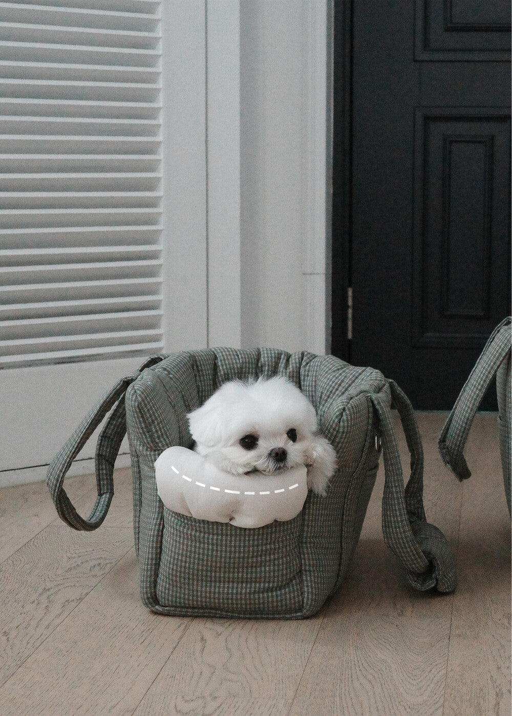 【予約】DAY CARRY BAG (khaki check)